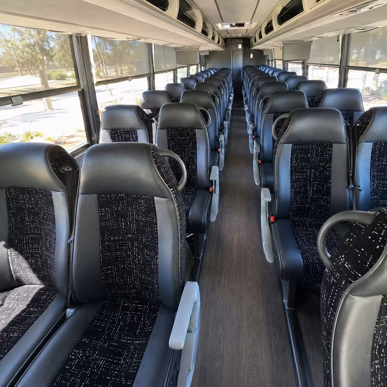 charter buses for tyler government and military planners