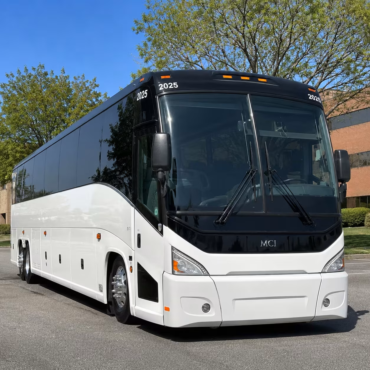 concert bus rentals for shows at caldwell auditorium and ut tyler