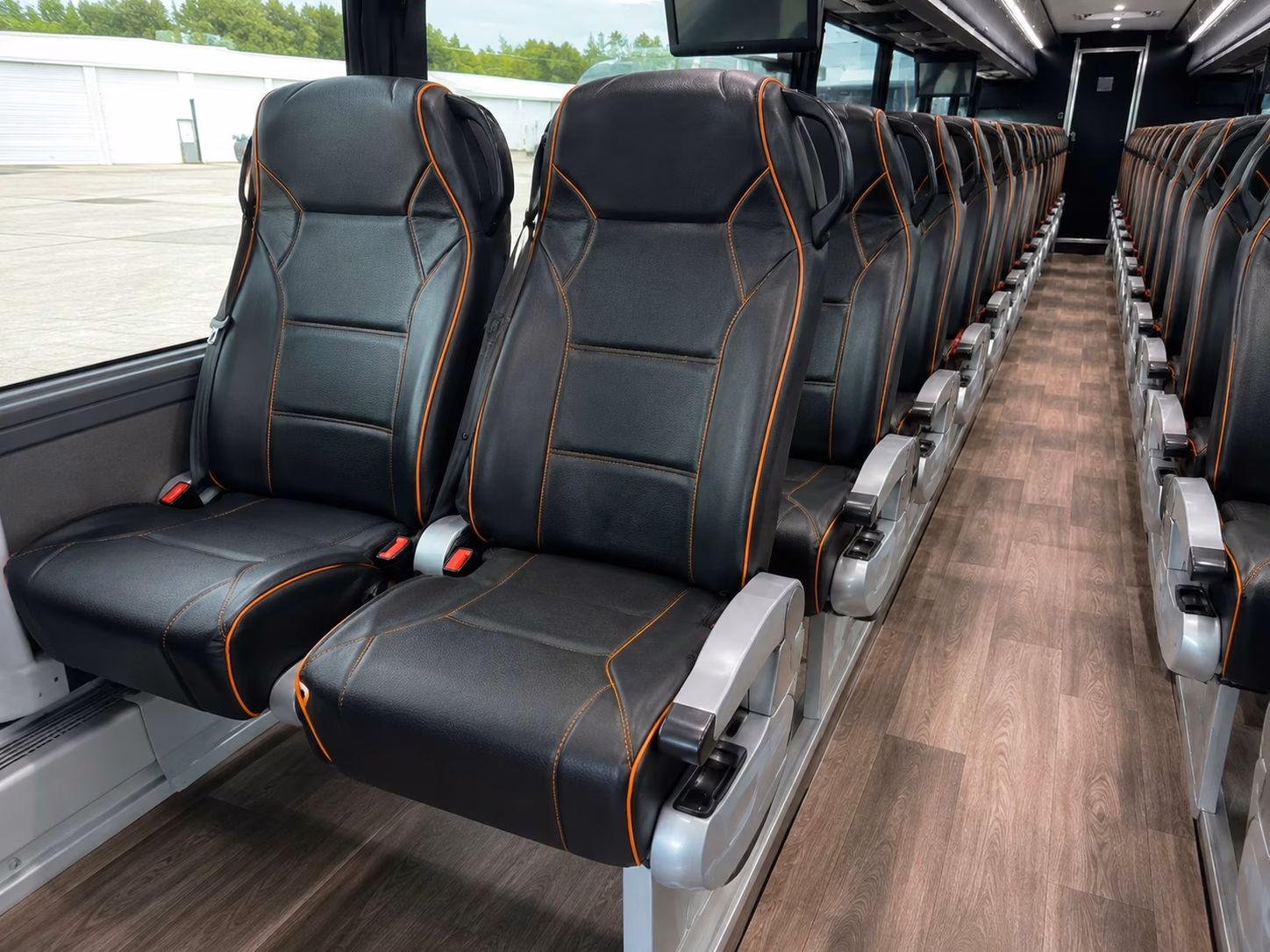 fan bus rentals to ut tyler patriots games and events