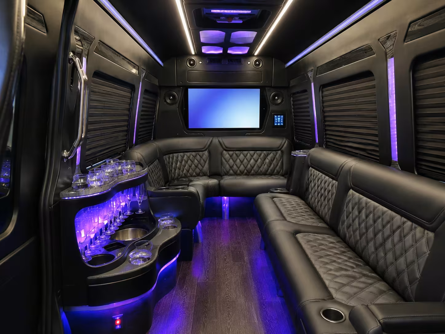 late night tyler reception shuttle buses back to hotels