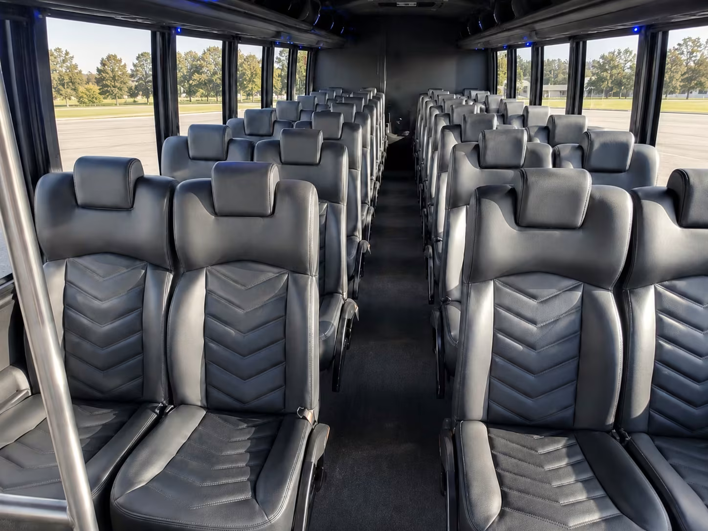 minibus rentals for tyler state park and outdoor field trips