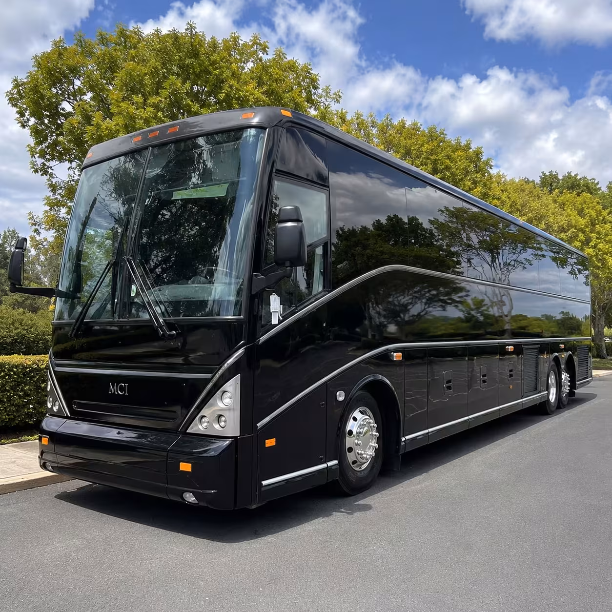 tyler charter bus rental exterior