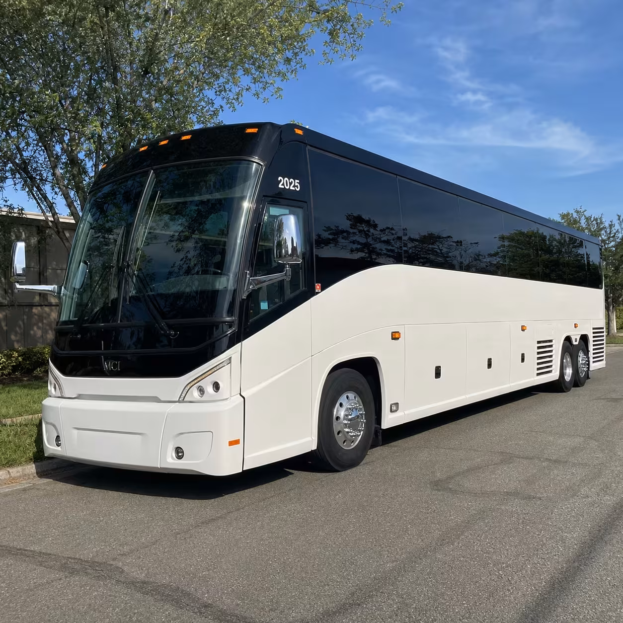 tyler to houston transportation for large group trips