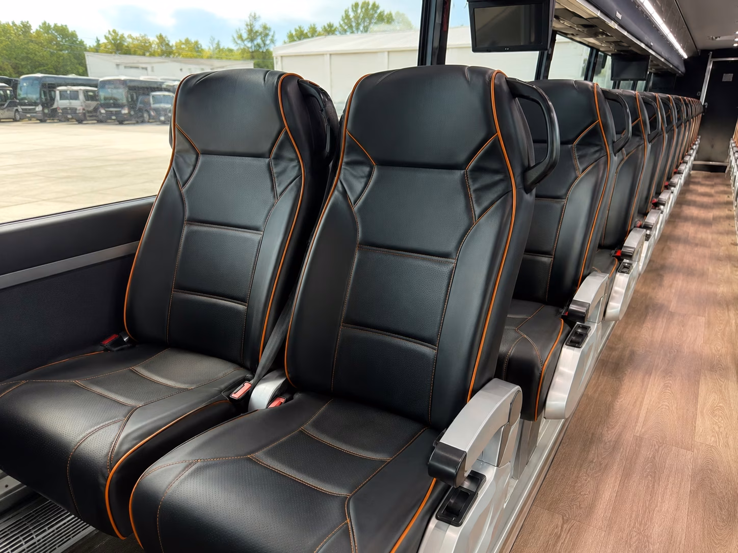 why tyler prom groups choose online party bus rentals