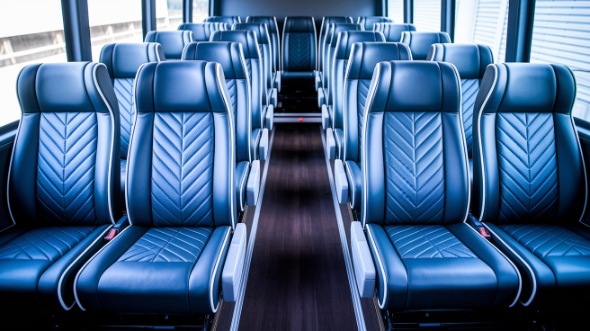 tyler 28 passenger minibus rental