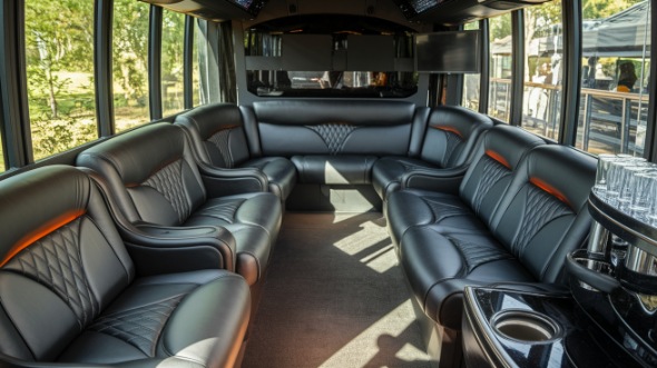 tyler sprinter limo rental inside